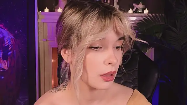 Snapshot of Bella_Alita chatting on 01.18.25 Bella Alita online show from 01.18.25