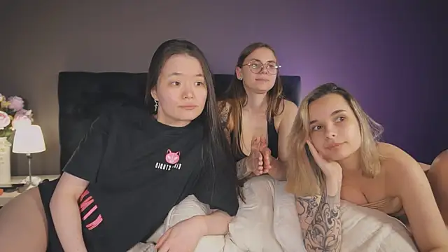 Snapshot of Bella_Alita chatting on 03.03.25 Bella Alita online show from 03.03.25