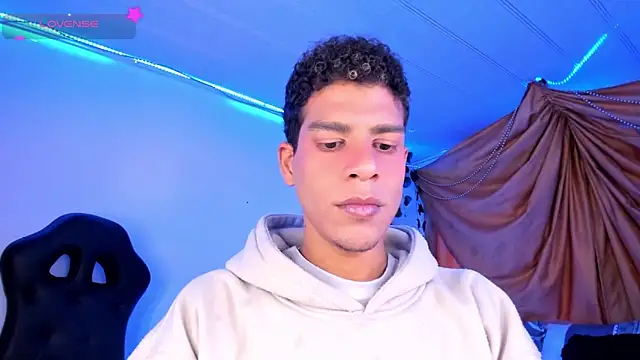 Ethan Boyy online show from 11.21.25