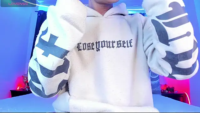 Ethan Boyy online show from 04.17.26