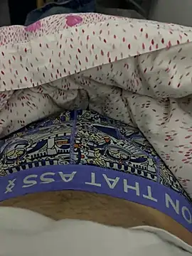 Snapshot of zoltard_1911 chatting on 02.17.25 zoltard 1911 online show from 02.17.25