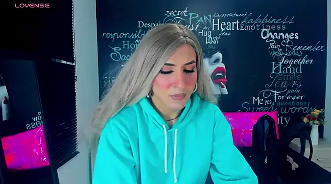 Georgina Giio online show from 02.04.25