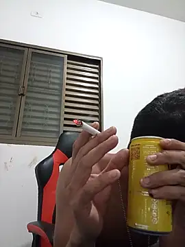 Snapshot of Frdrereeee chatting on 11.10.25 Frdrereeee online show from 11.10.25