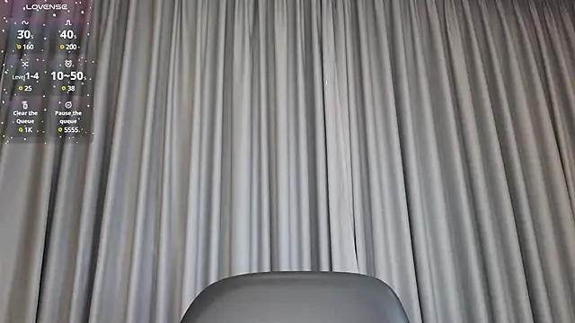 Snapshot of asianqueeny chatting on 02.12.25 asianqueeny online show from 02.12.25