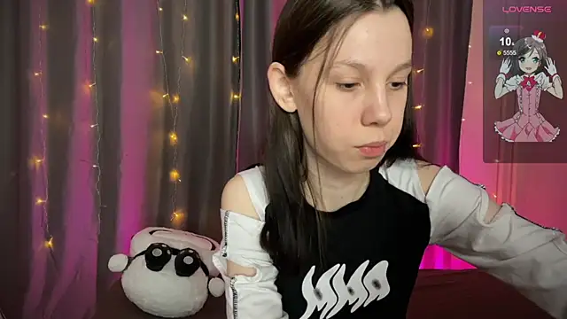 Snapshot of na_prikole_ chatting on 01.19.25 na prikole online show from 01.19.25