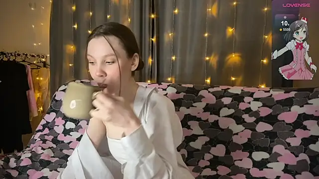 Snapshot of na_prikole_ chatting on 02.06.25 na prikole online show from 02.06.25