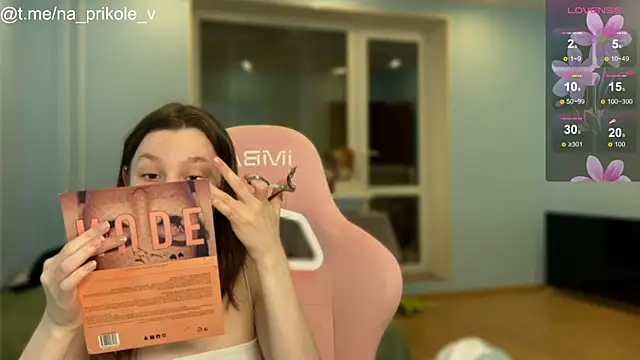 Snapshot of na_prikole_ chatting on 11.03.25 na prikole online show from 11.03.25