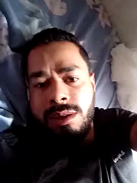 Snapshot of Moreno331391 chatting on 10.17.25 Moreno331391 online show from 10.17.25