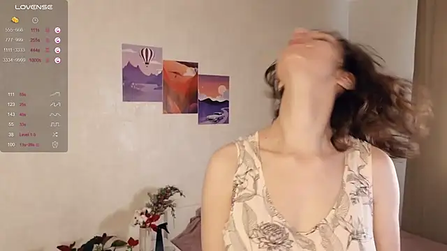 Snapshot of Leya_Curly chatting on 02.06.25 Leya Curly online show from 02.06.25