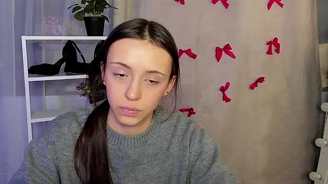 Snapshot of Sahara_Shields chatting on 01.26.25 Sahara Shields online show from 01.26.25