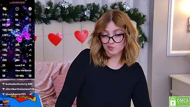 Snapshot of Eva__Summer chatting on 02.07.25 Eva Summer online show from 02.07.25