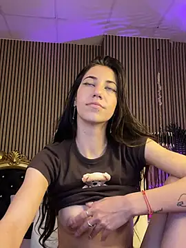 KeylaBlair online show from 03.07.25