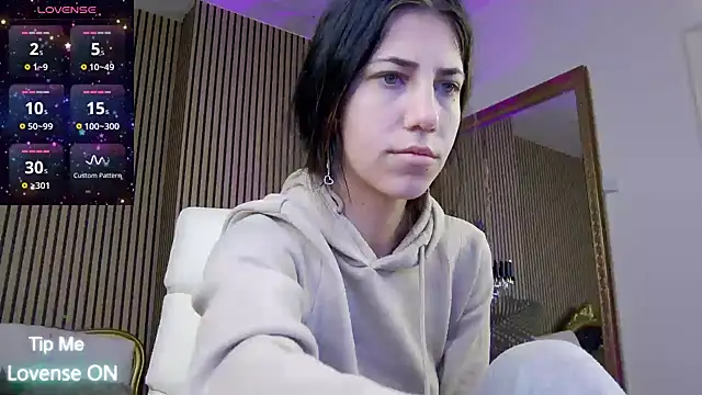 KeylaBlair online show from 03.11.25