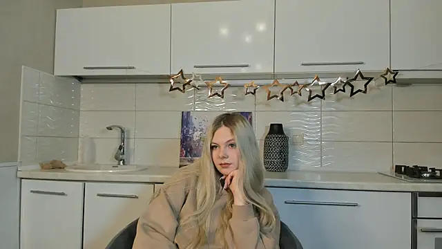 SynnoveEyre online show from 02.10.25