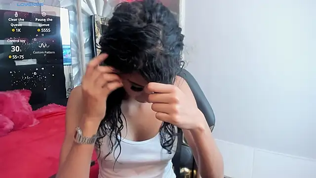 Shelley-Hack online show from 03.01.25