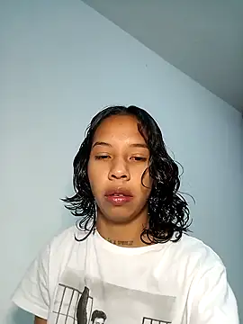 Miss sparkle00 online show from 01.28.25