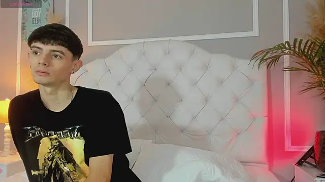 connor and angel online show from 03.03.25