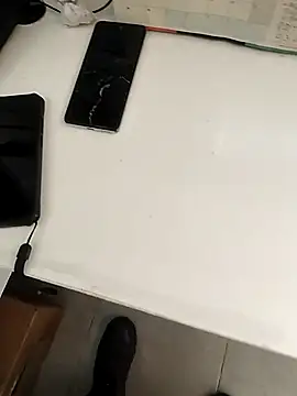 Snapshot of Jinenez chatting on 09.28.25 Jinenez online show from 09.28.25