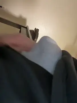 Snapshot of Daddywick chatting on 11.22.25 Daddywick online show from 11.22.25