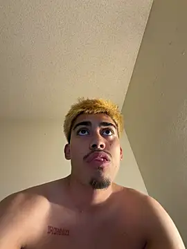 Snapshot of Daddywick chatting on 03.20.26 Daddywick online show from 03.20.26