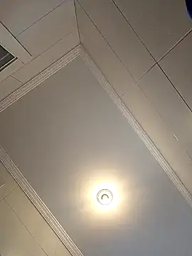 Santanacumxplod online show from 02.11.25