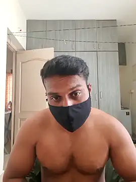 Snapshot of Chennaibull15 chatting on 02.28.25 Chennaibull15 online show from 02.28.25