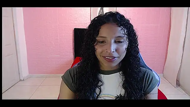 DULCE1609 online show from 10.28.25