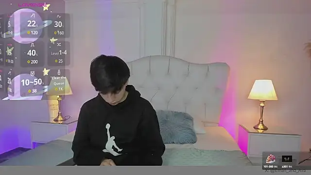 Snapshot of ethan_and_ava chatting on 03.20.25 ethan and ava online show from 03.20.25