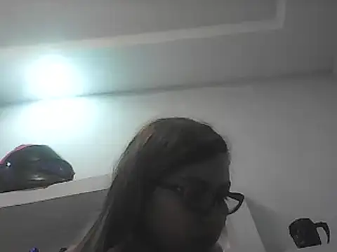 VittoriaTaylor online show from 02.26.25