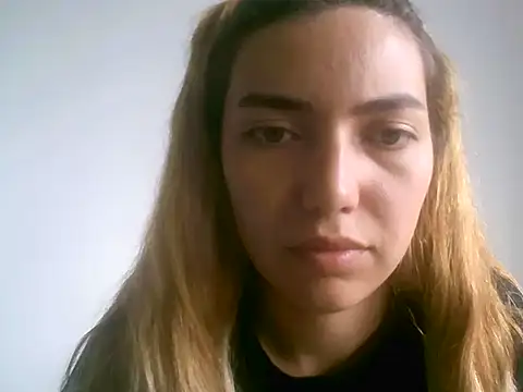 Snapshot of VittoriaTaylor chatting on 03.29.26 VittoriaTaylor online show from 03.29.26
