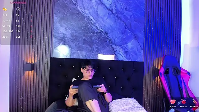 vanilla hot online show from 02.14.25