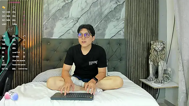 vanilla hot online show from 03.02.25