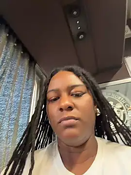 xoxoHotCoCo online show from 07.03.26