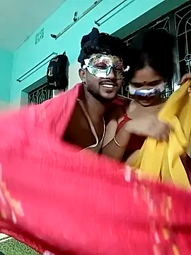 Snapshot of Sexy-Couple20 chatting on 01.29.25 Sexy-Couple20 online show from 01.29.25