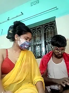 Snapshot of Sexy-Couple20 chatting on 01.31.25 Sexy-Couple20 online show from 01.31.25