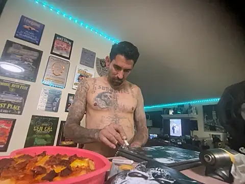 hornycouple818 online show from 11.25.25