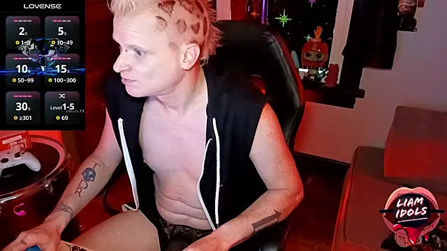 LiamIdols online show from 10.13.25