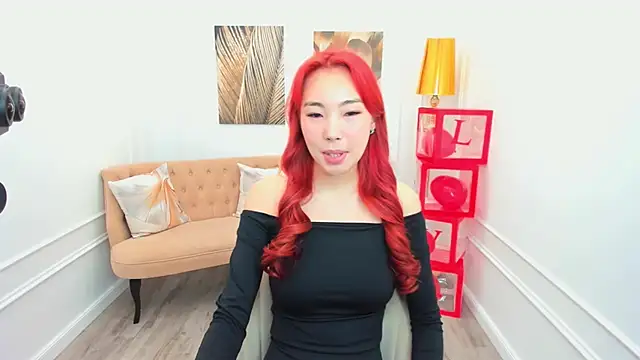 AnnaReyla online show from 02.24.26