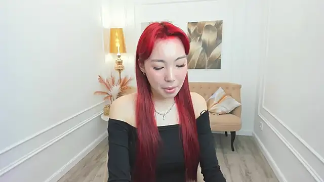 Snapshot of AnnaReyla chatting on 05.27.26 AnnaReyla online show from 05.27.26