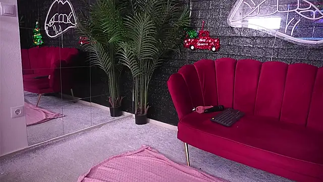 Annabellerise online show from 12.05.25