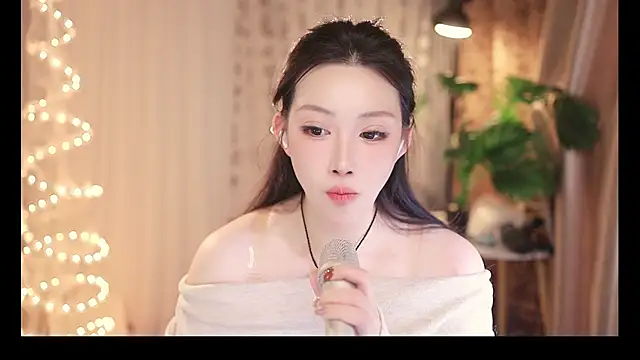 Dou-Dou-er online show from 02.14.25