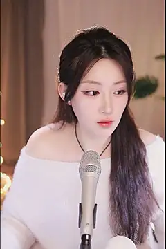 Dou-Dou-er online show from 03.04.25