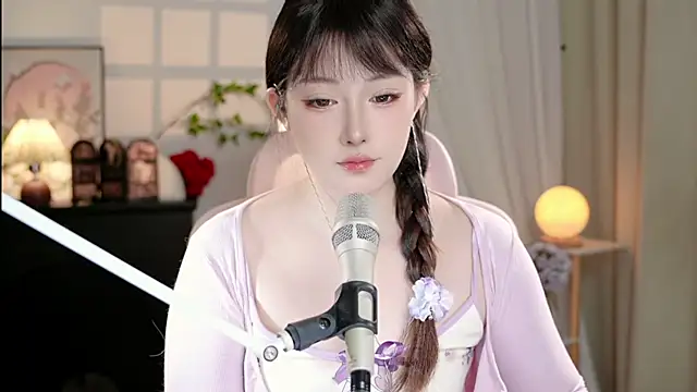 Dou-Dou-er online show from 10.09.25