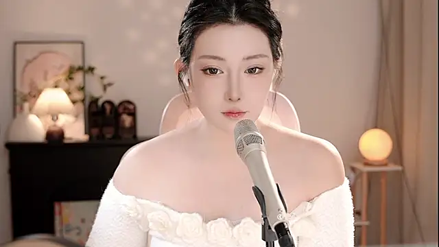 Dou-Dou-er online show from 11.10.25