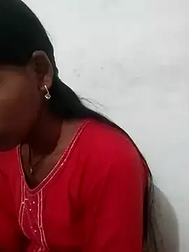 Snapshot of Divya-2007 chatting on 02.01.26 Divya-2007 online show from 02.01.26