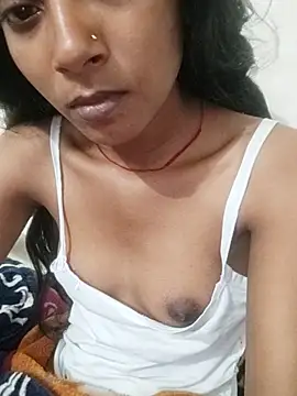 Snapshot of Divya-2007 chatting on 02.13.26 Divya-2007 online show from 02.13.26