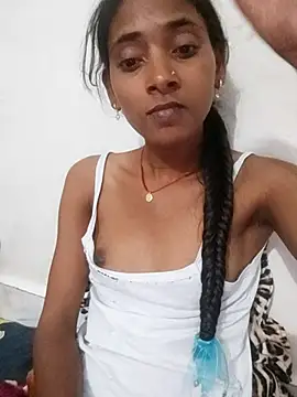 Snapshot of Divya-2007 chatting on 02.17.26 Divya-2007 online show from 02.17.26