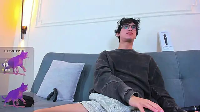 Cum hunters online show from 02.08.26