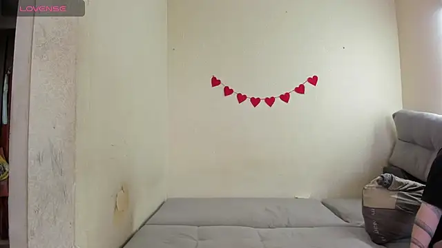 Browni Kiss online show from 05.26.26