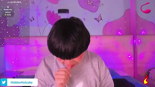 Snapshot of dalmonn_lennoxx chatting on 11.19.25 dalmonn lennoxx online show from 11.19.25